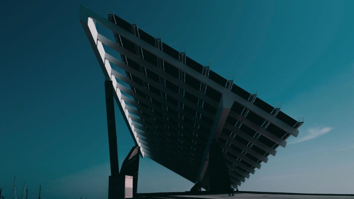 Generating energy and power through novel materials and laser-powered tech